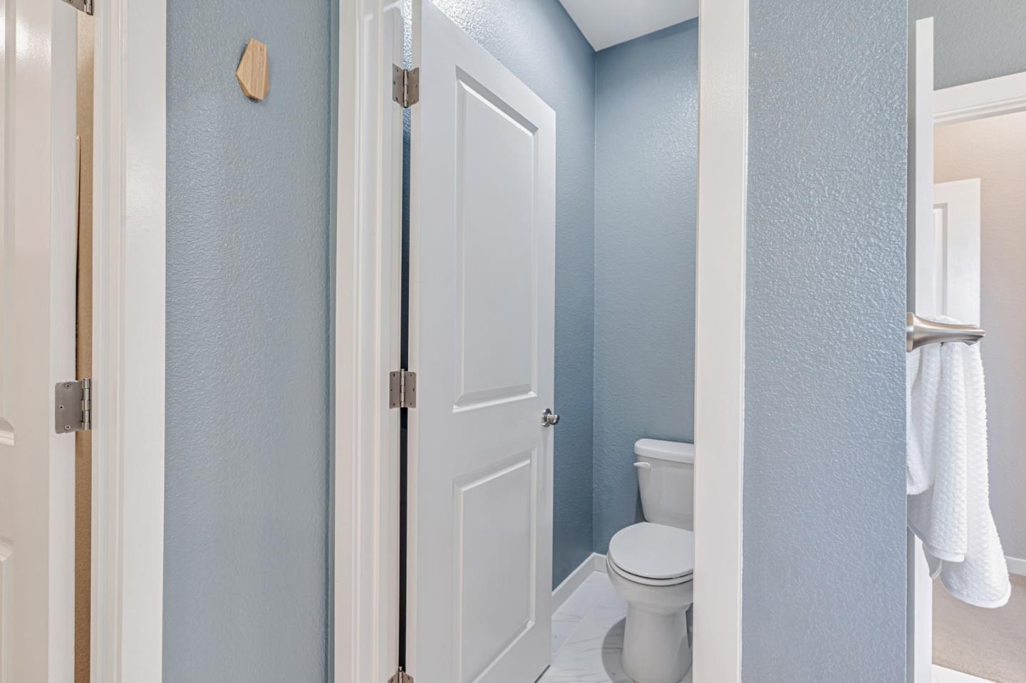 310 Villa Street Mountain View, CA 94041 - Photo 36 of 40 a bathroom with a toilet and a shower