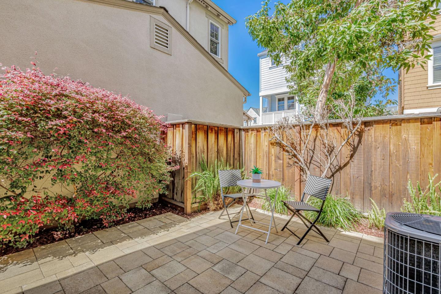 310 Villa Street Mountain View, CA 94041 - Photo 39 of 40 a backyard of a house with table and chairs
