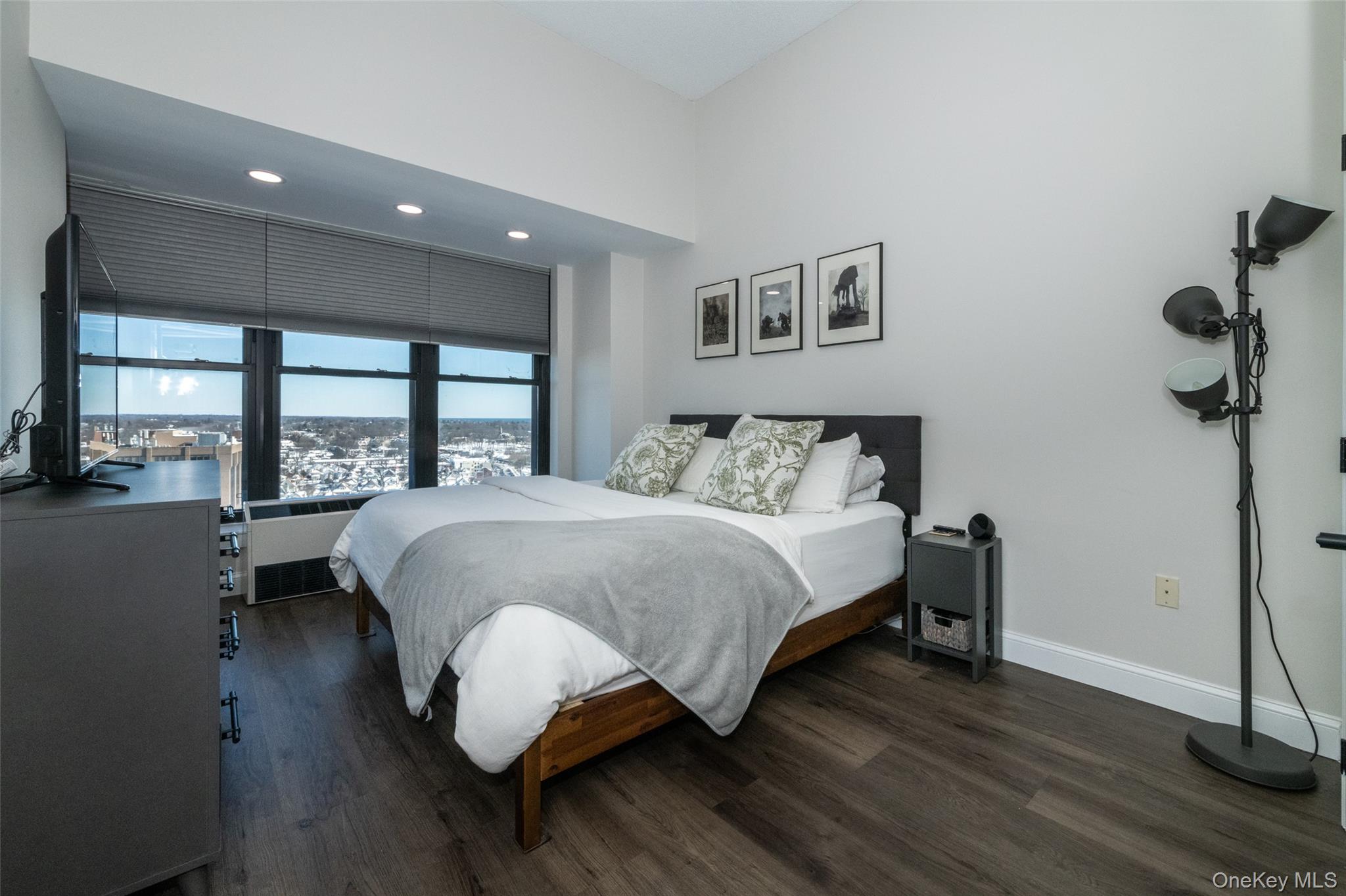 100 New Roc City Place, Unit 405 New Rochelle, NY 10801 - Photo 14 of 29