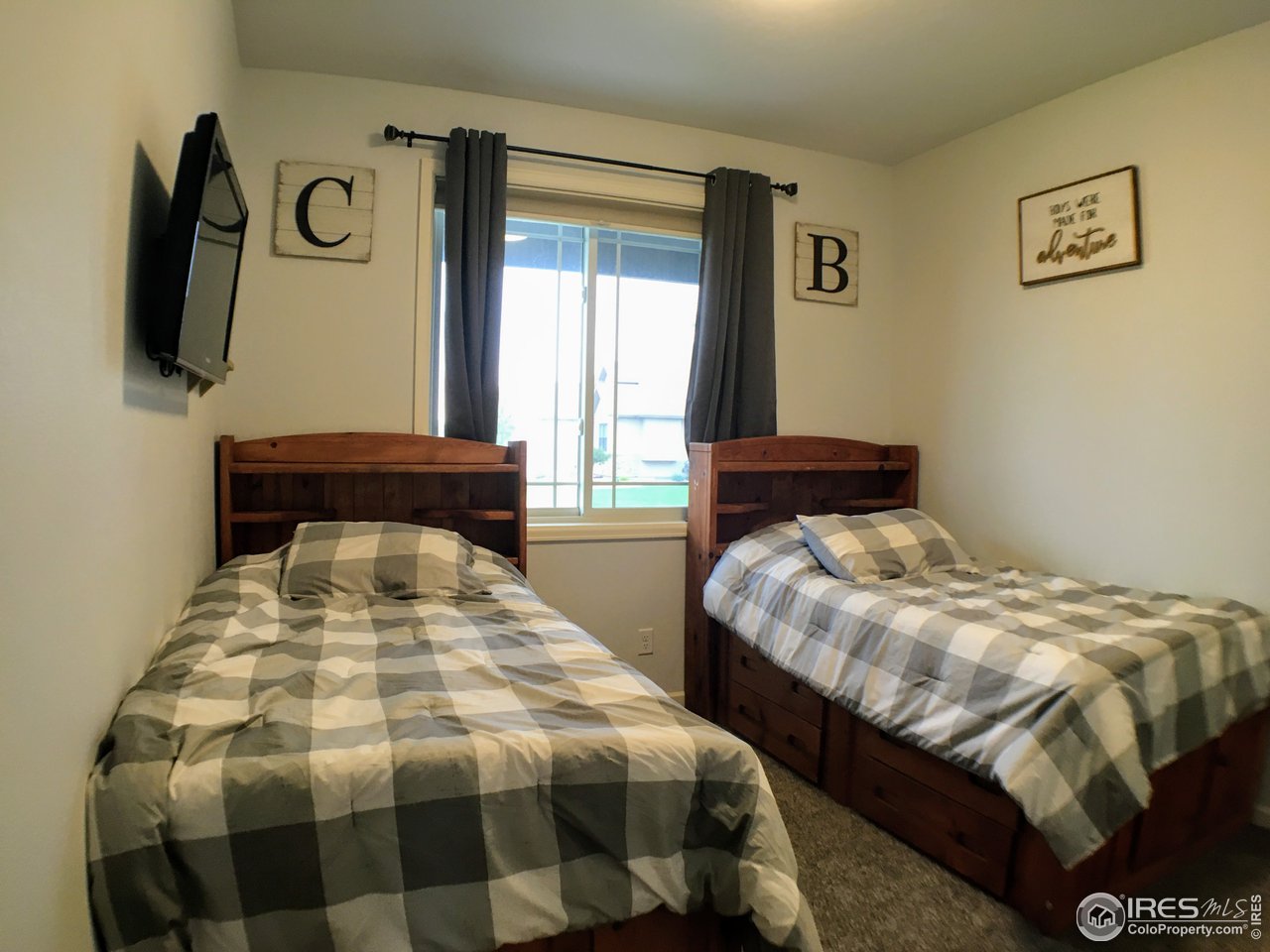 381 Surrey Ridge Eaton, CO 80615 - Photo 33 of 37 2nd Bedroom