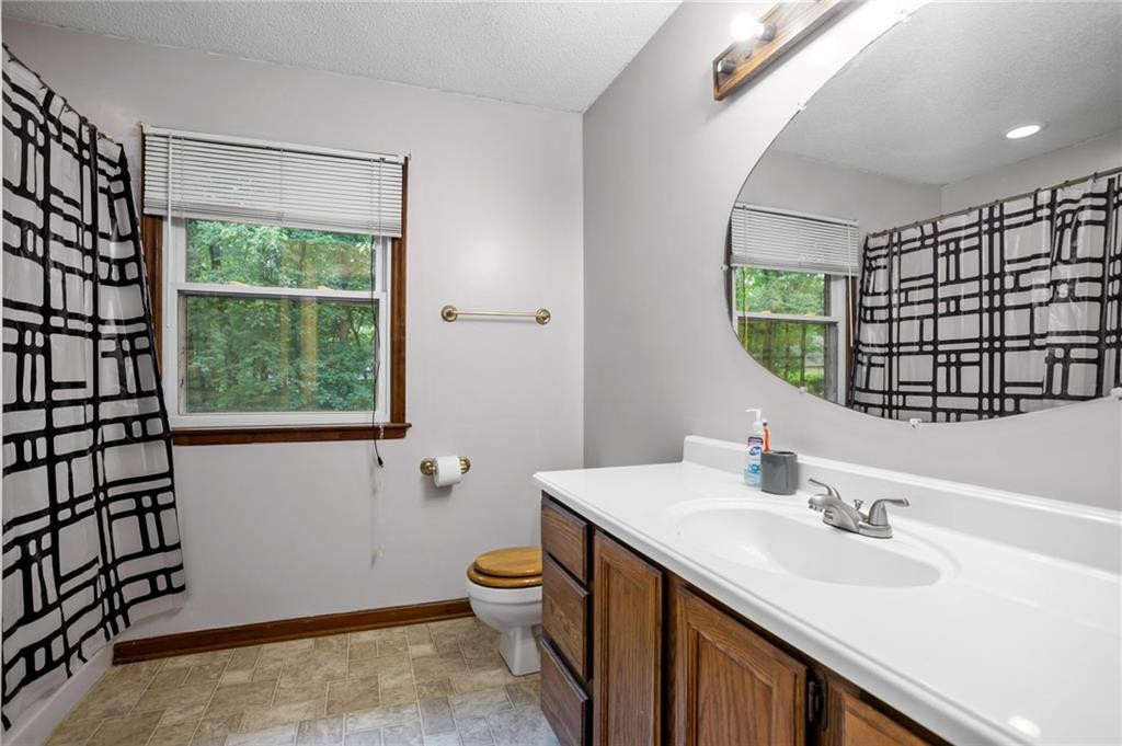 4411 Oakcliffe Road Greensboro, NC 27406 - Photo 23 of 33 Gallery Image 23