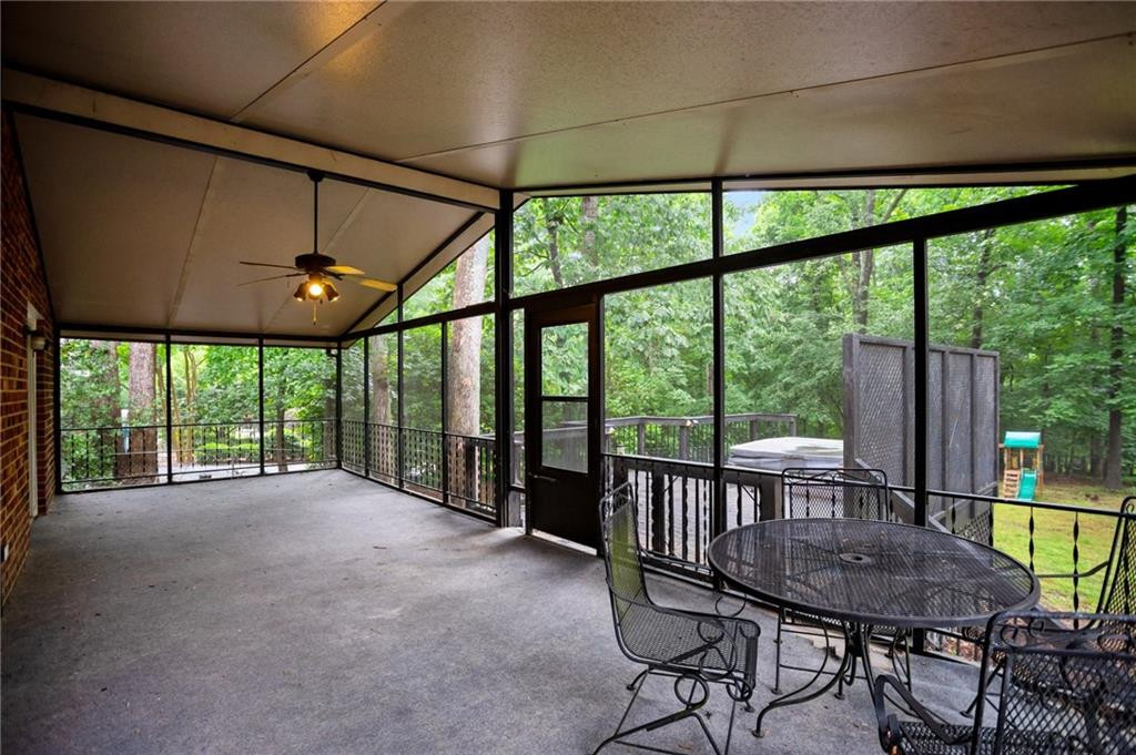 4411 Oakcliffe Road Greensboro, NC 27406 - Photo 25 of 33 Gallery Image 25