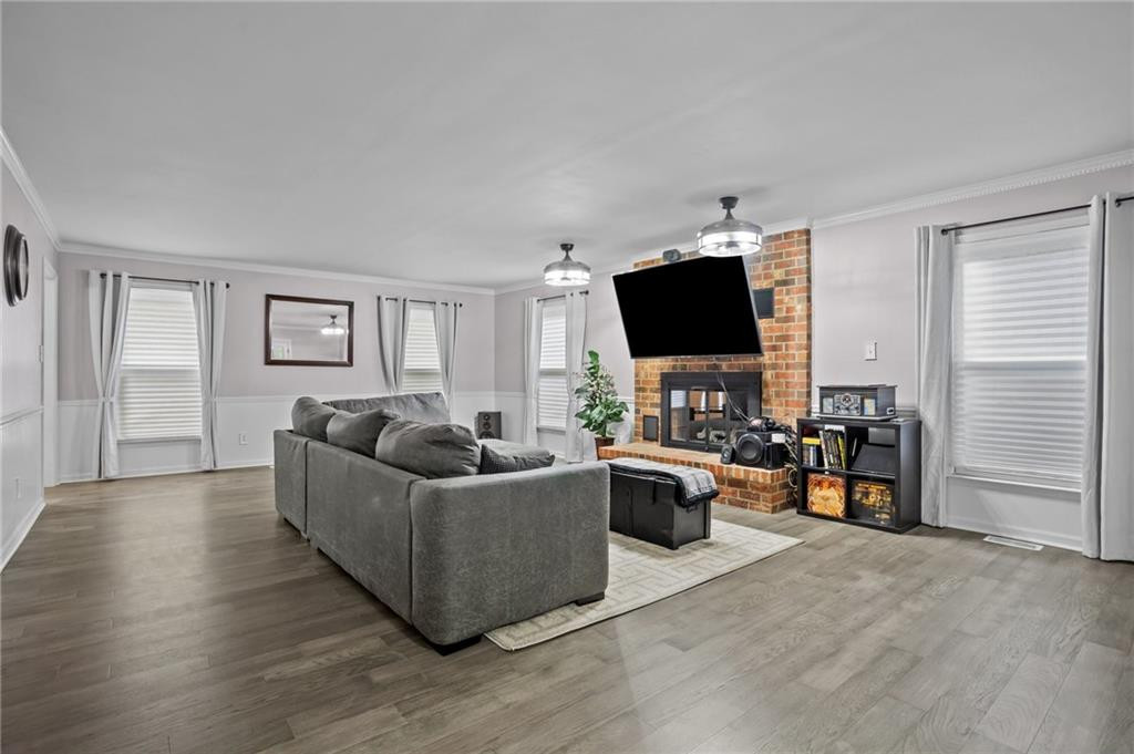 4411 Oakcliffe Road Greensboro, NC 27406 - Photo 8 of 33 Gallery Image 8