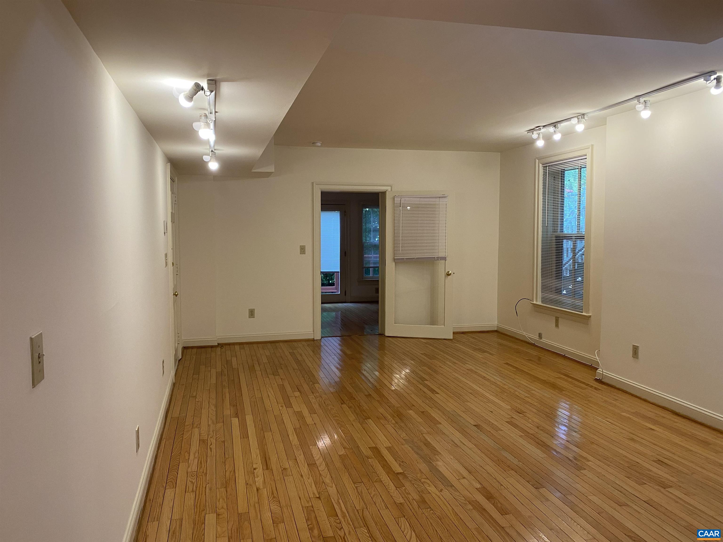 415 2nd Street Northeast, Unit 2 Charlottesville, VA 22902 - Photo 12 of 23