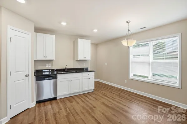 $262,000 | 64 Hawthorne Street Southwest, Concord, NC 28027