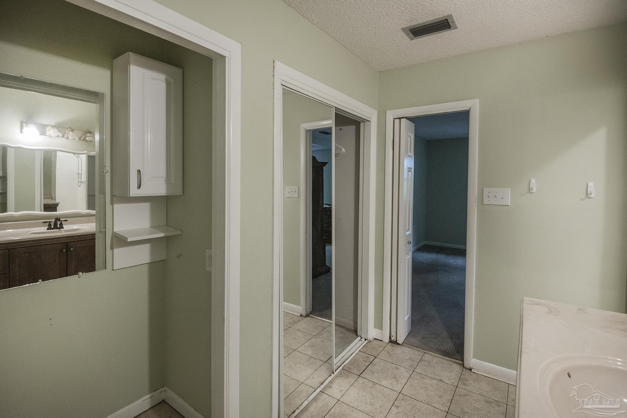 2195 Semur Road Pensacola, FL 32503 - Photo 11 of 32 Gallery Image 11
