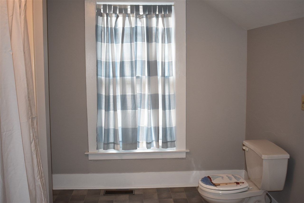 39 Middle Street Newport, VT 05855 - Photo 20 of 28 Gallery Image 20