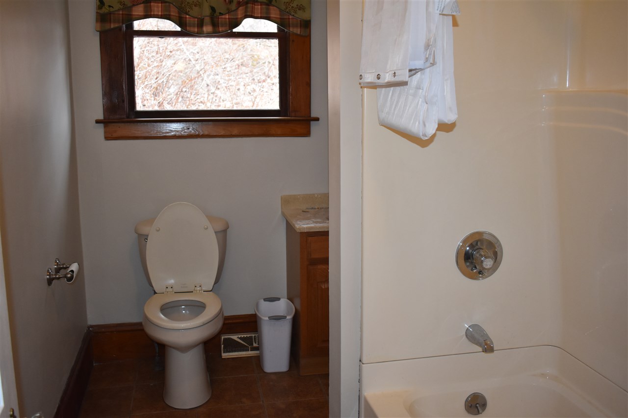 39 Middle Street Newport, VT 05855 - Photo 26 of 28 Gallery Image 26