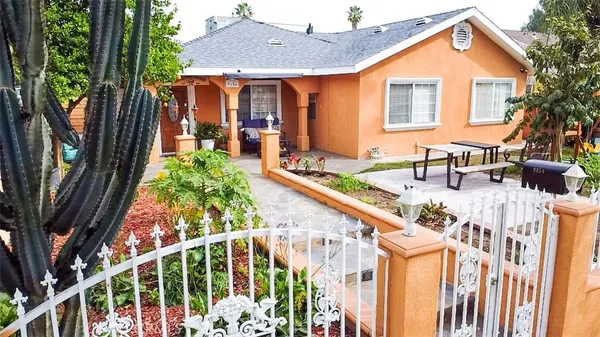 $850,000 | 9654 Laurel Canyon Boulevard, Arleta, CA 91331