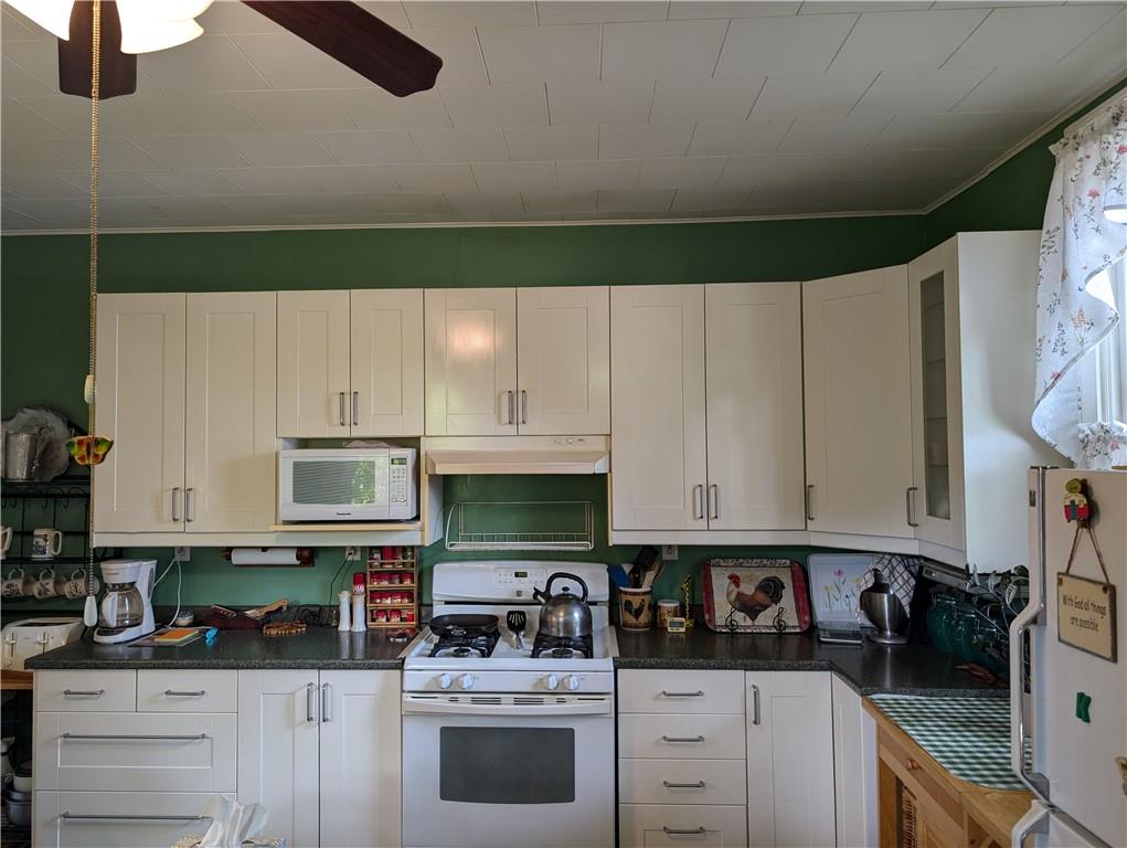1061 Geyer Road Pittsburgh, PA 15209 - Photo 12 of 27 Gallery Image 12