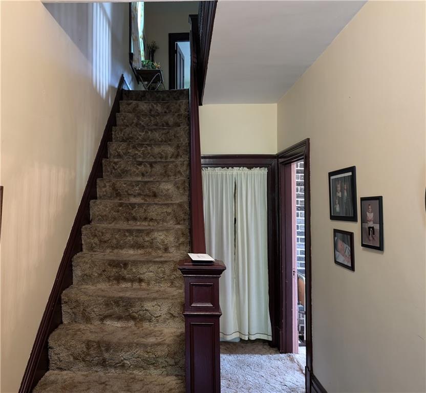 1061 Geyer Road Pittsburgh, PA 15209 - Photo 4 of 27 Beautiful entry with steps that lead to second floor
