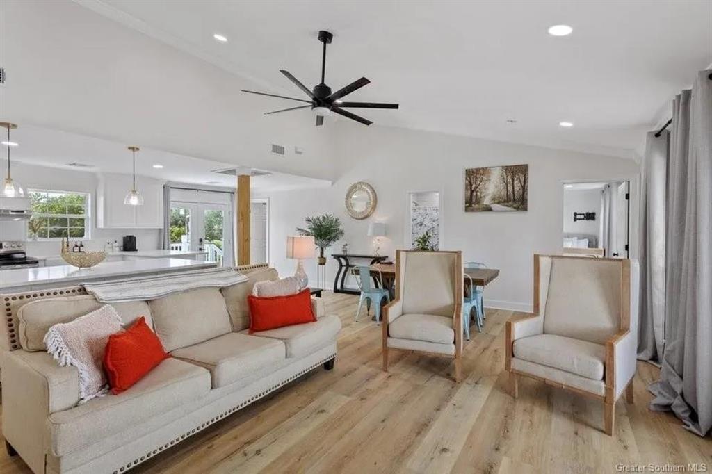 1109 Beachcomber Road Sulphur, LA 70665 - Photo 4 of 19 Gallery Image 4