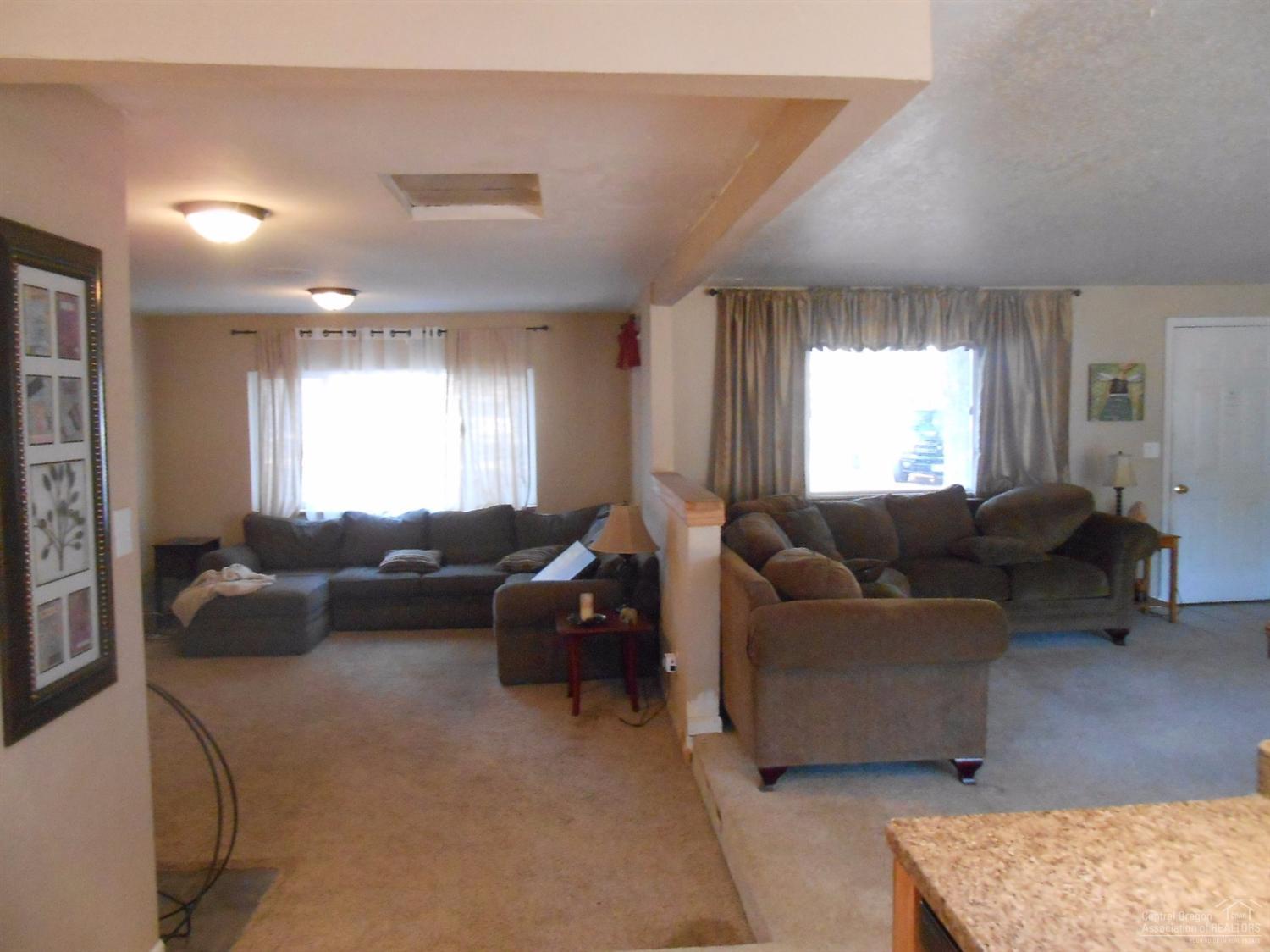 59624 Osage Road Bend, OR 97702 - Photo 11 of 22 Additional Photo