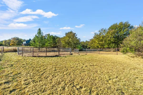 $799,000 | 613 Bone Road, Valley Mills, TX 76689