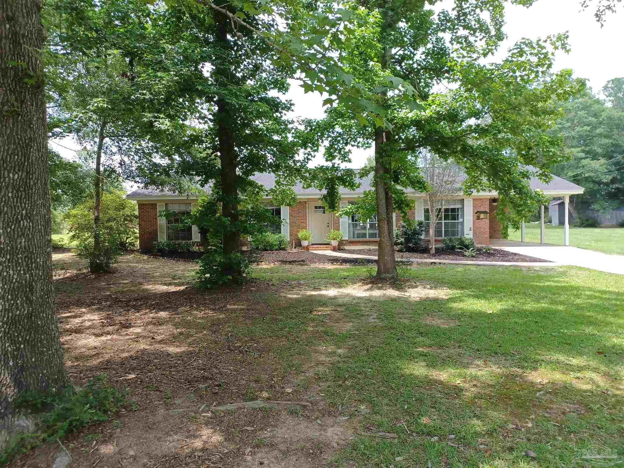 1172 Neal Road Cantonment, FL 32533 - Photo 3 of 37