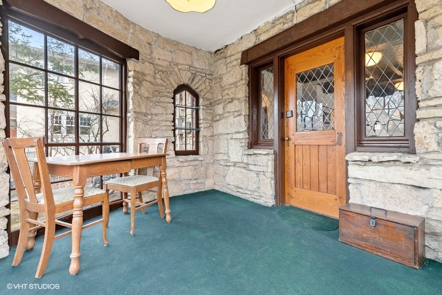 2116 Chestnut Avenue Wilmette, IL 60091 - Photo 11 of 26