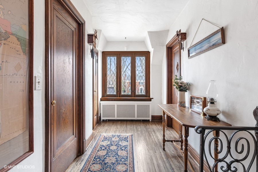 2116 Chestnut Avenue Wilmette, IL 60091 - Photo 13 of 26