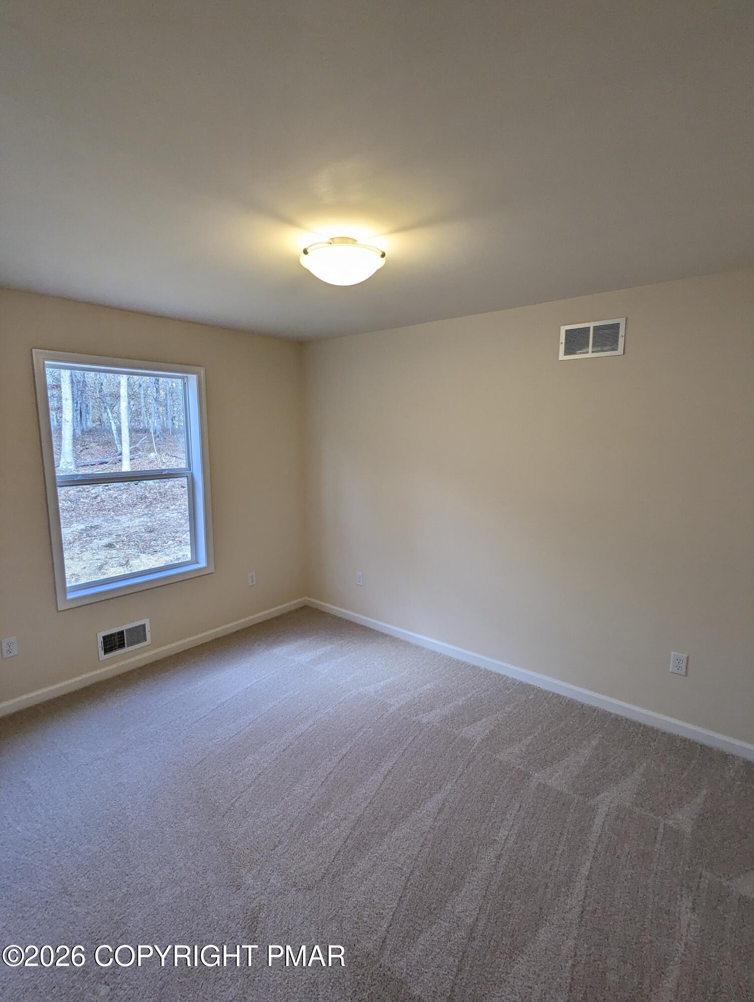 5728 Decker Road Bushkill, PA 18324 - Photo 11 of 19 PXL_20251024_161255212