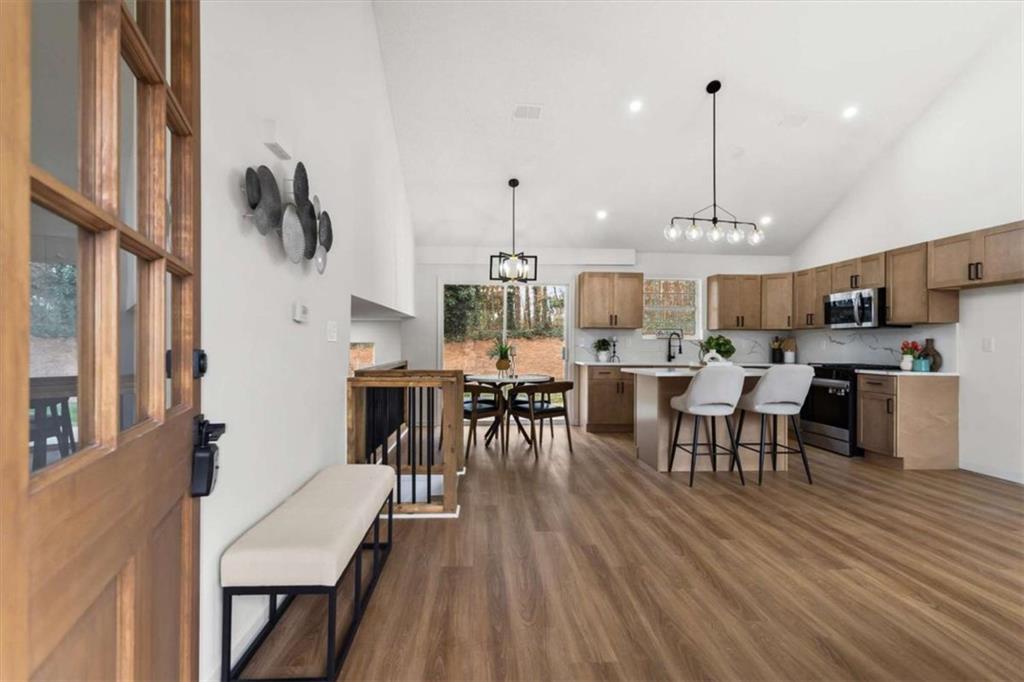 960 Romer Place Stone Mountain, GA 30083 - Photo 4 of 50