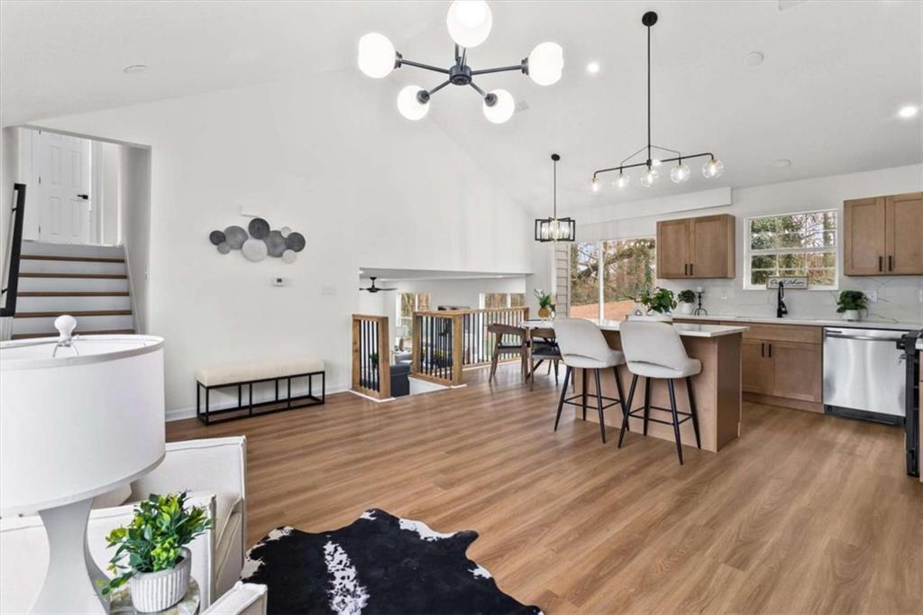 960 Romer Place Stone Mountain, GA 30083 - Photo 7 of 50