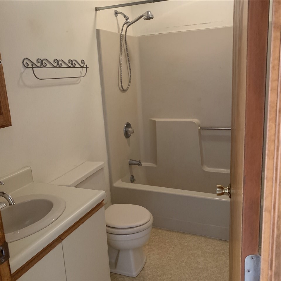60 Weirs Road, Unit H2 Gilford, NH 03249 - Photo 16 of 21