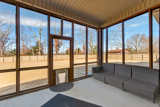 $675,000 | 33 Ivy Drive, Fayetteville, TN 37334