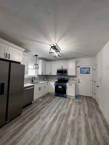 $319,000 | 117 West 103rd Place, Chicago, IL 60628