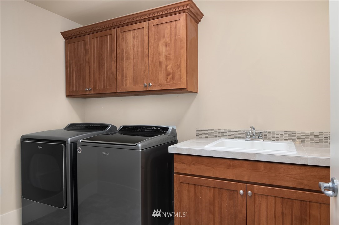 1402 Davis Avenue South Renton, WA 98055 - Photo 27 of 40