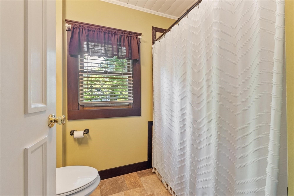 113 Simonds Street Fitchburg, MA 01420 - Photo 25 of 42