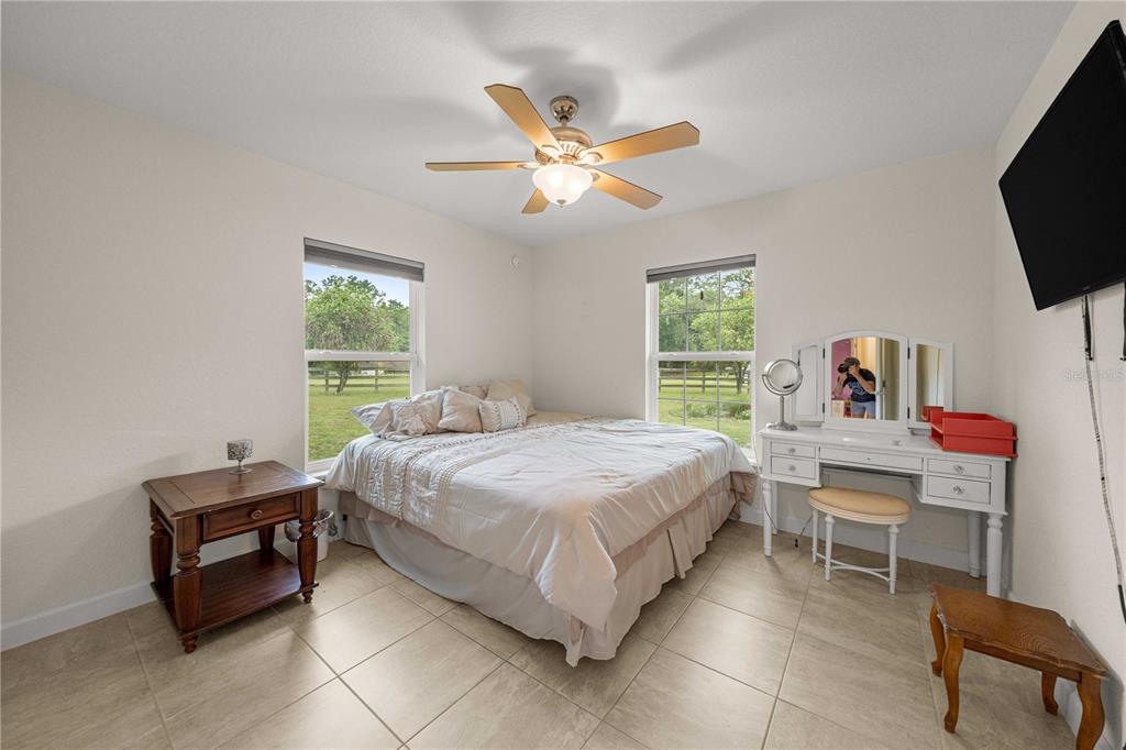 2250 Southeast 157th Lane Road Summerfield, FL 34491 - Photo 20 of 42