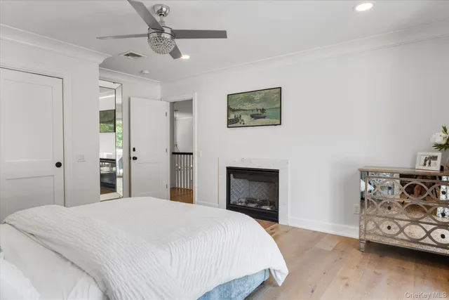 $3,750,000 | 45 Old Sag Harbor Road, Southampton, NY 11968