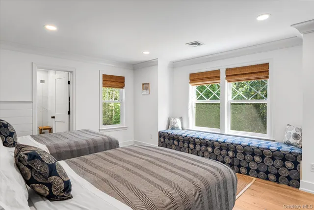 $3,750,000 | 45 Old Sag Harbor Road, Southampton, NY 11968