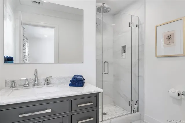 $3,750,000 | 45 Old Sag Harbor Road, Southampton, NY 11968