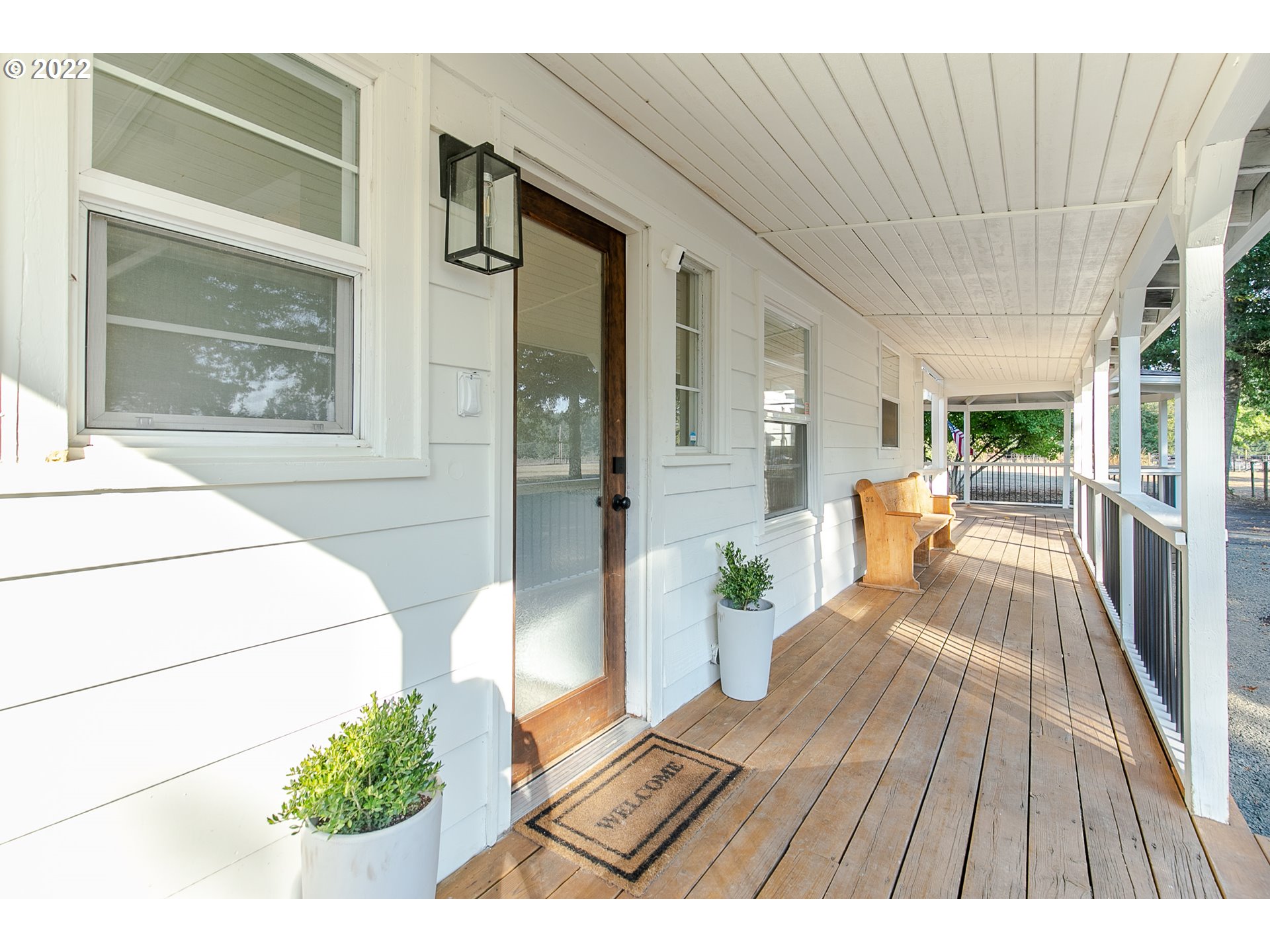 27368 Clear Lake Road Eugene, OR 97402 - Photo 5 of 32 Gallery Image 5