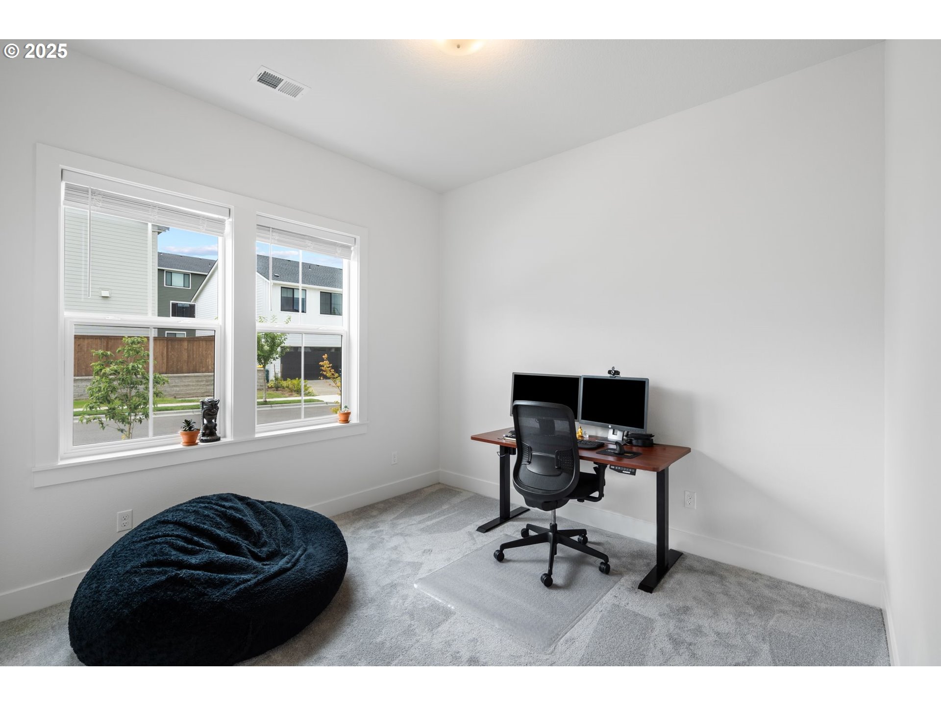 15625 Northwest Gooderham Street Portland, OR 97229 - Photo 5 of 45 a view of workspace and a window
