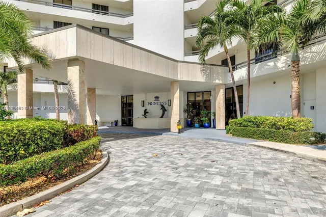 $5,500 | 9650 South Ocean Drive, Unit 2003, Jensen Beach, FL 34957
