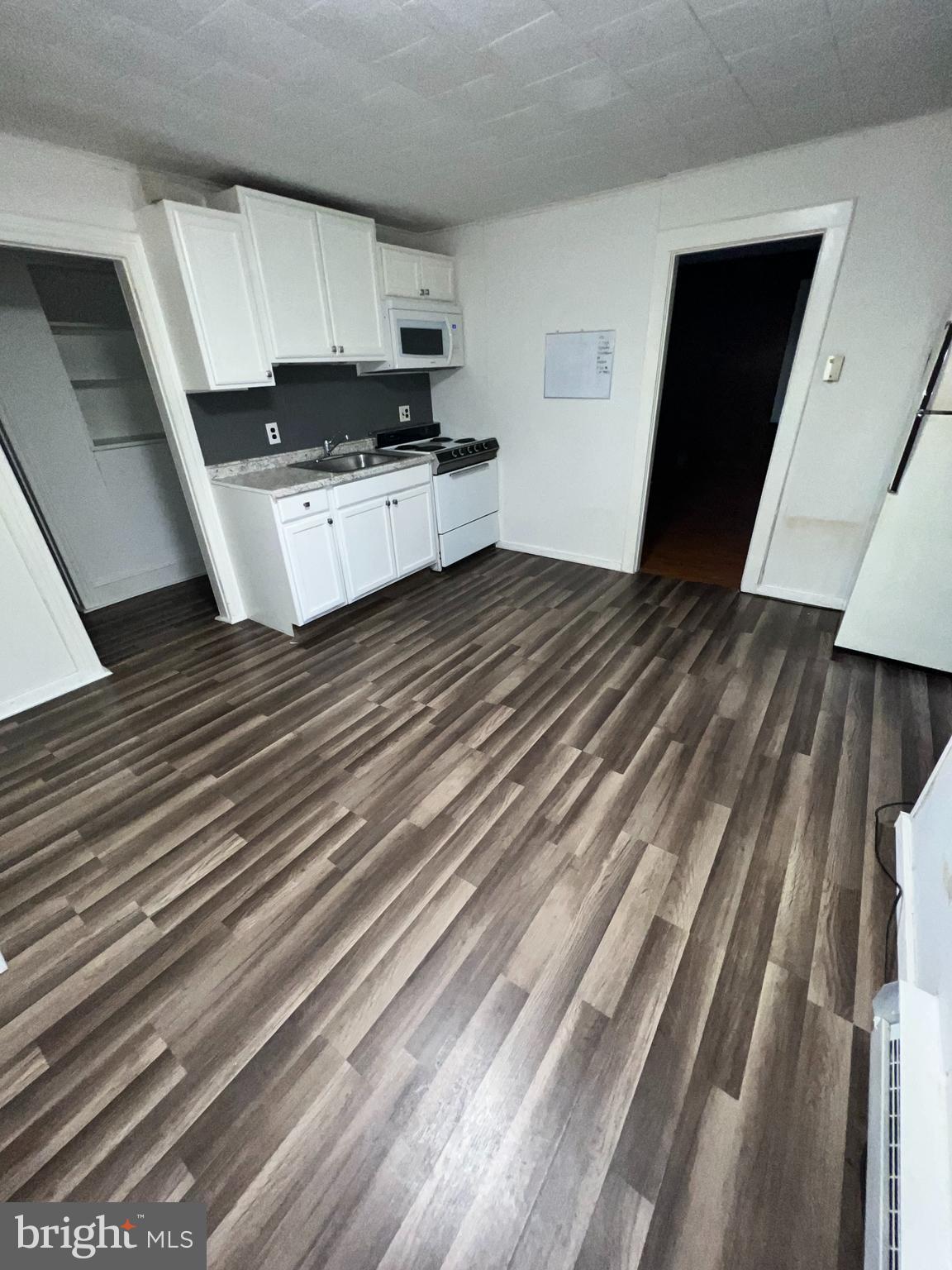 290 Kings Highway, Unit C Clarksboro, NJ 08020 - Photo 6 of 9 a view of a kitchen from the ceiling