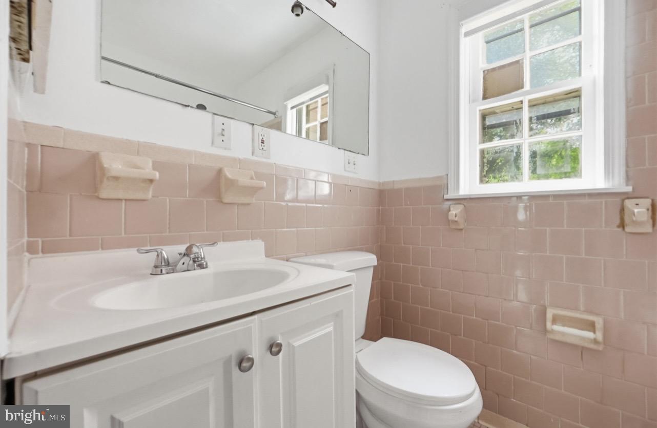 2006 38th Street Southeast, Unit 101 Washington, DC 20020 - Photo 13 of 16