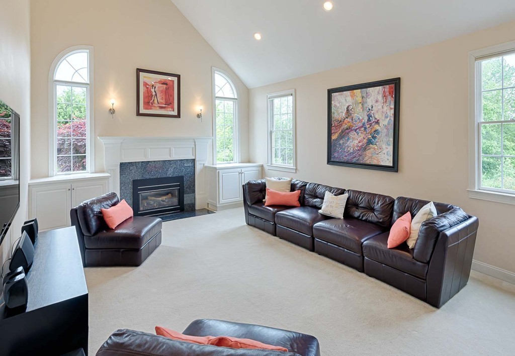 83 Deerfoot Road Southborough, MA 01772 - Photo 11 of 29 Gallery Image 11