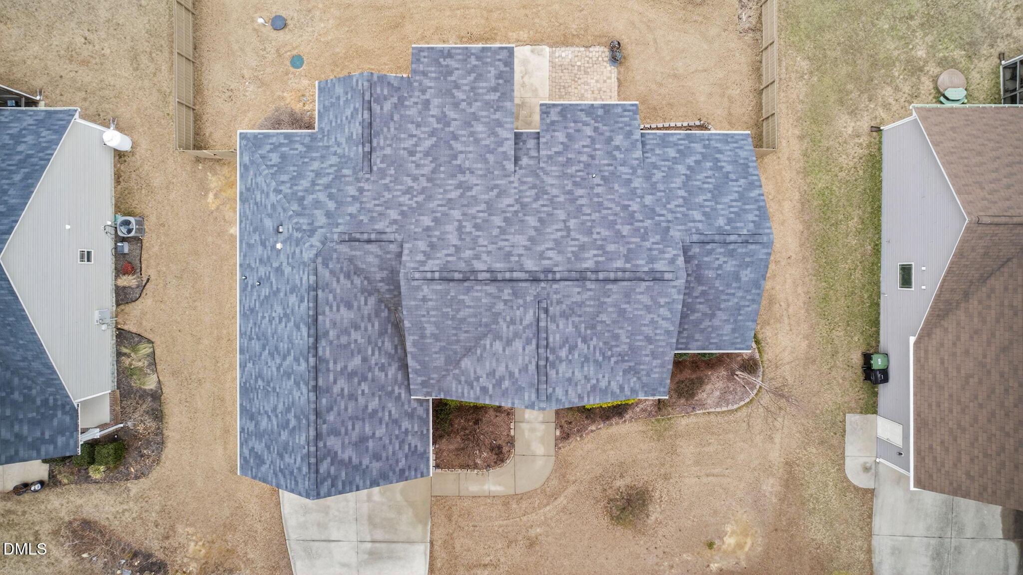 142 Coral Ridge Drive Clayton, NC 27520 - Photo 14 of 58 11-web-or-mls-142 Coral Ridge-11