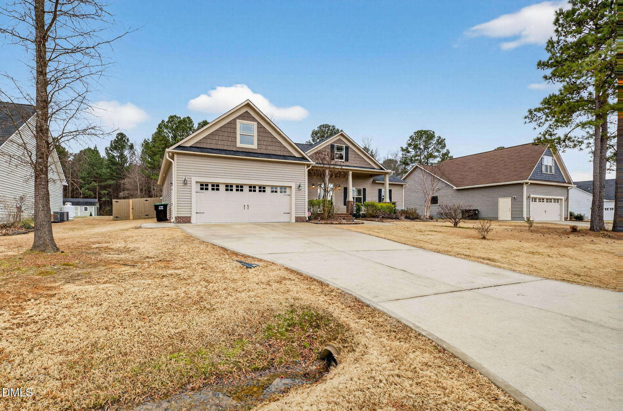 142 Coral Ridge Drive Clayton, NC 27520 - Photo 6 of 58 15-web-or-mls-142 Coral Ridge-15