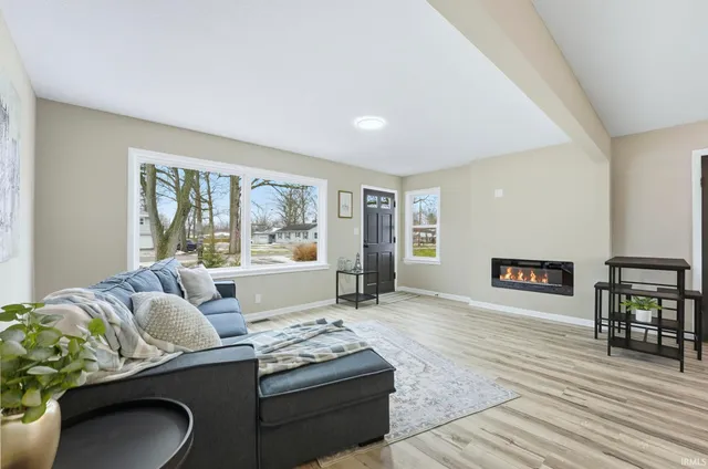 $182,900 | 11608 Marywood Lane, Fort Wayne, IN 46816