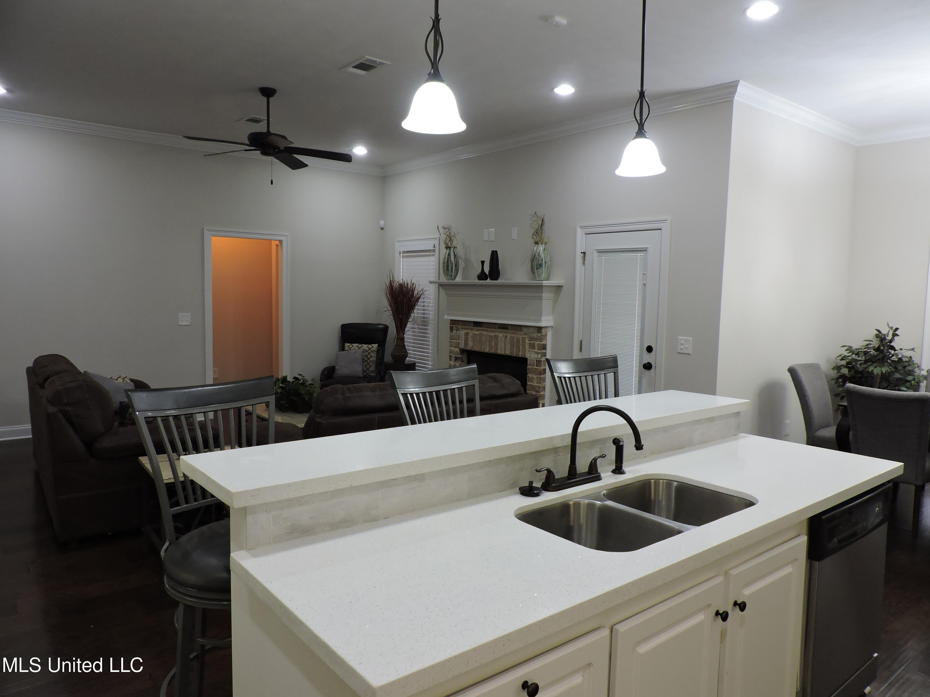 158 Western Ridge Circle Canton, MS 39046 - Photo 18 of 41 DSCN4614