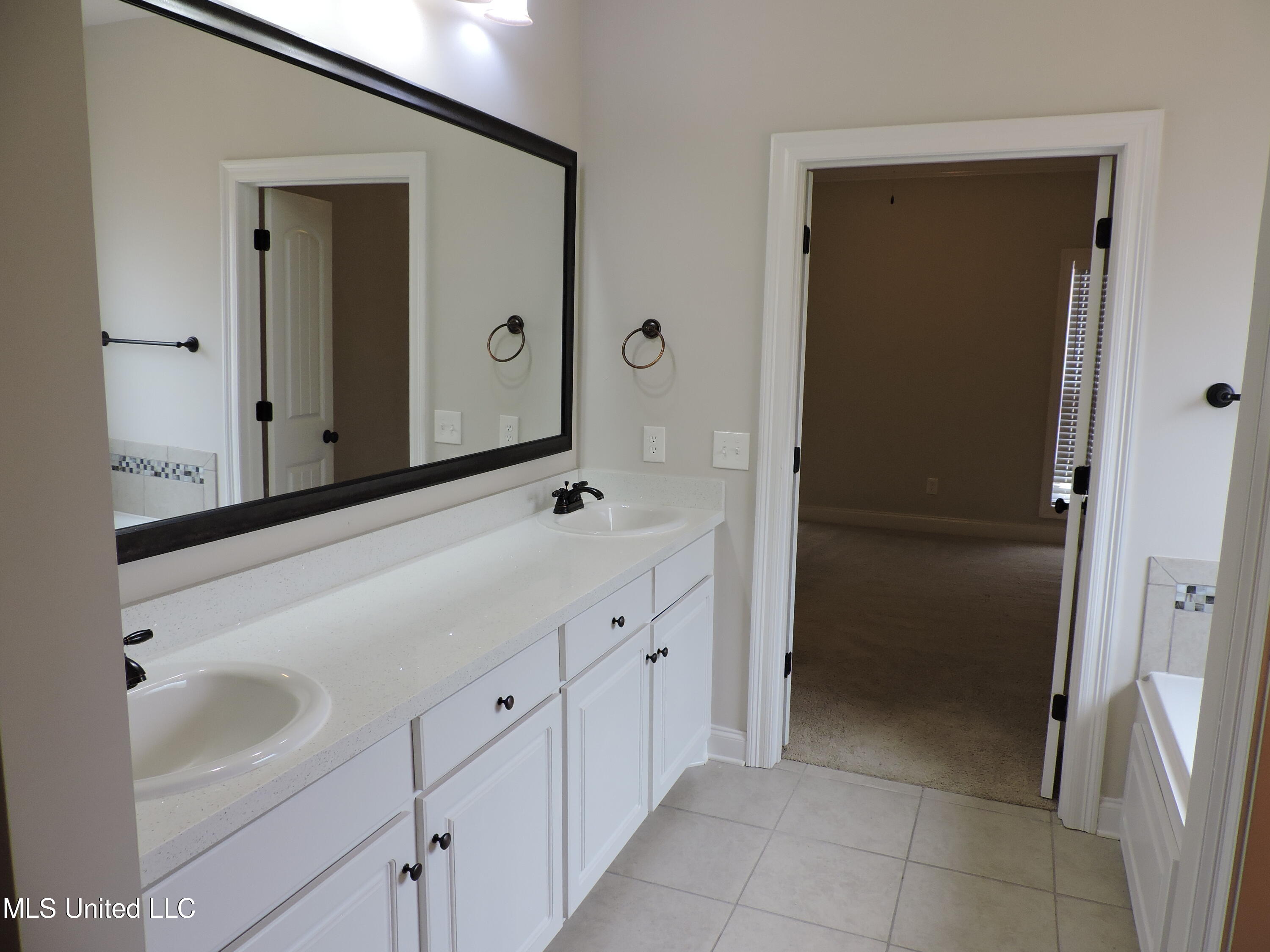 158 Western Ridge Circle Canton, MS 39046 - Photo 25 of 41 DSCN4621