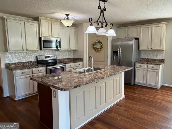 $2,150 | 227 Brooklet Circle, St. Marys, GA 31558
