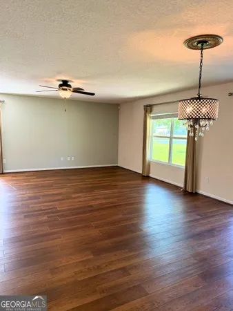 $2,150 | 227 Brooklet Circle, St. Marys, GA 31558