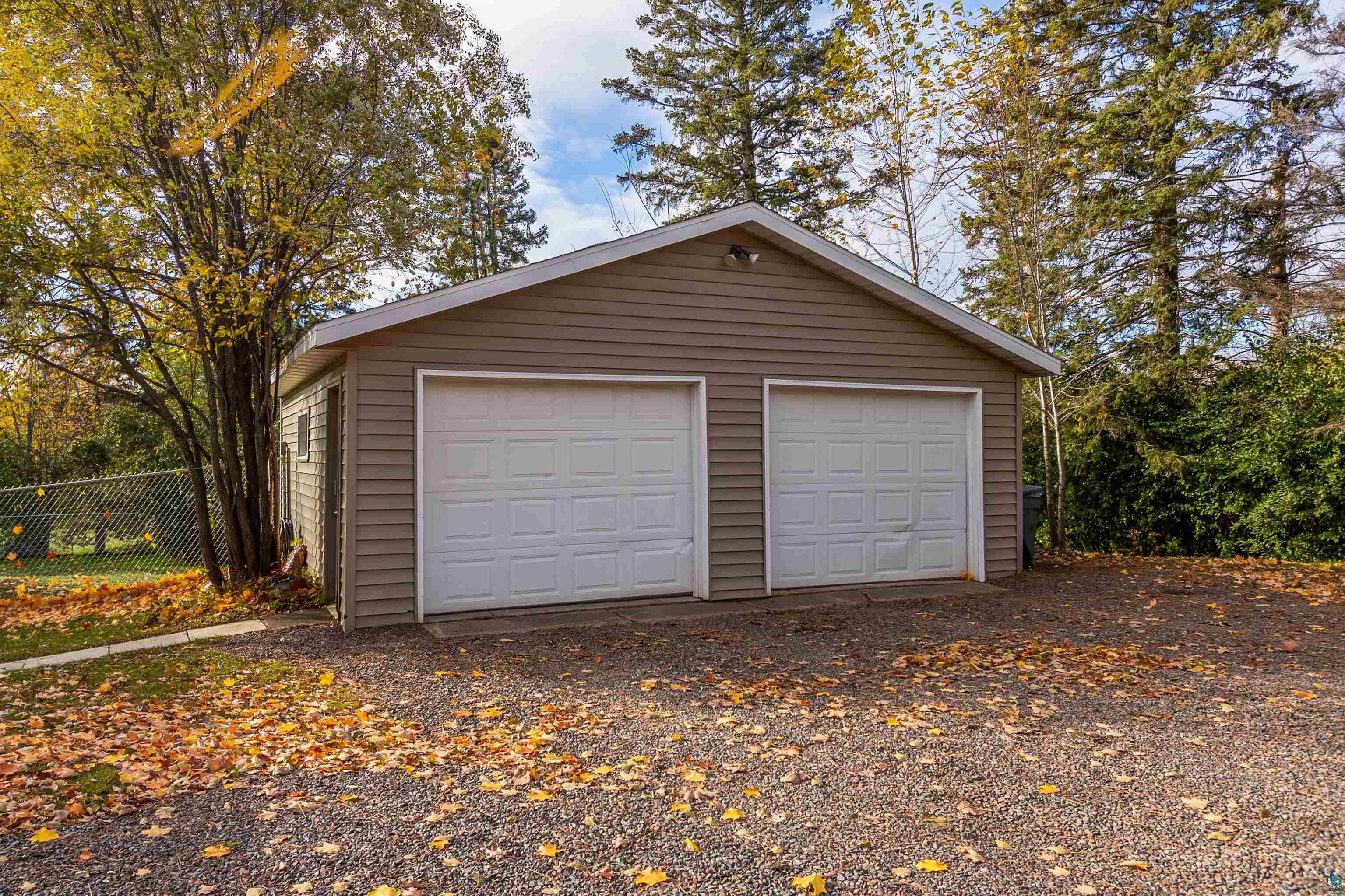 3864 Nelson Road Duluth, MN 55803 - Photo 4 of 16