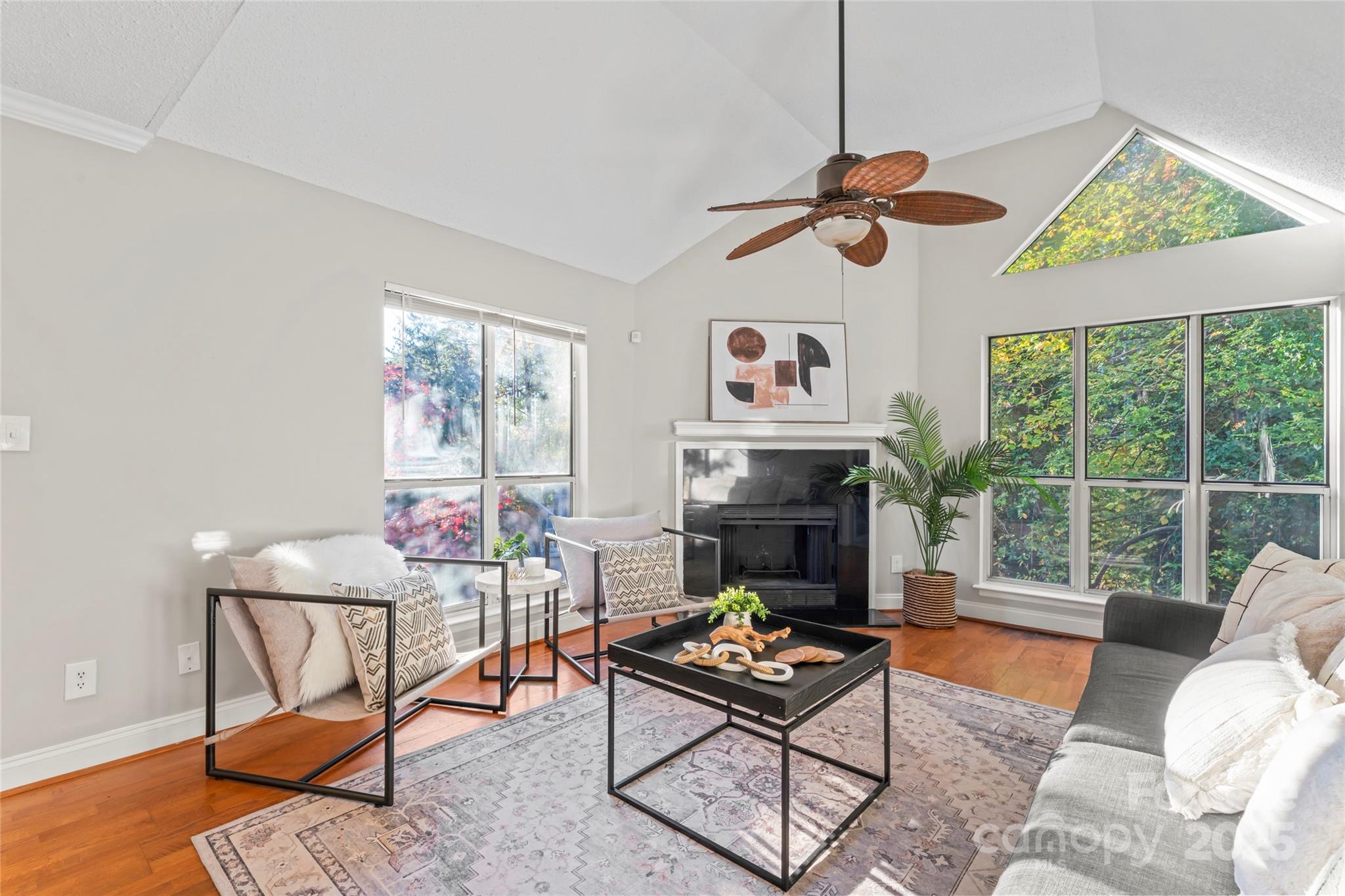 2514 Cranbrook Lane, Unit 5 Charlotte, NC 28207 - Photo 6 of 24