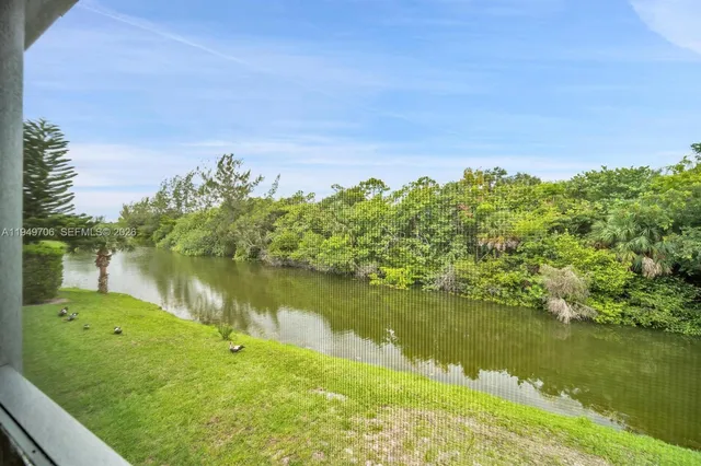 $1,850 | 100 Northampton Street, Unit 100, West Palm Beach, FL 33417