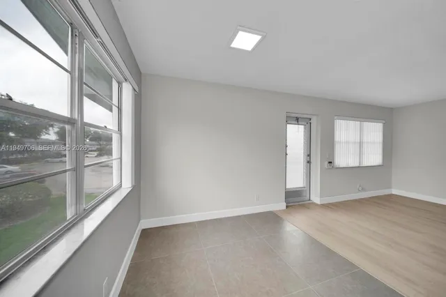 $1,850 | 100 Northampton Street, Unit 100, West Palm Beach, FL 33417